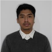 Estudiante de arquitectura en la UPC enseña matemáticas a alumnos desde primaria a bachillerato